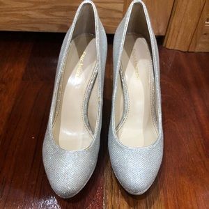 Sparkly silver pumps